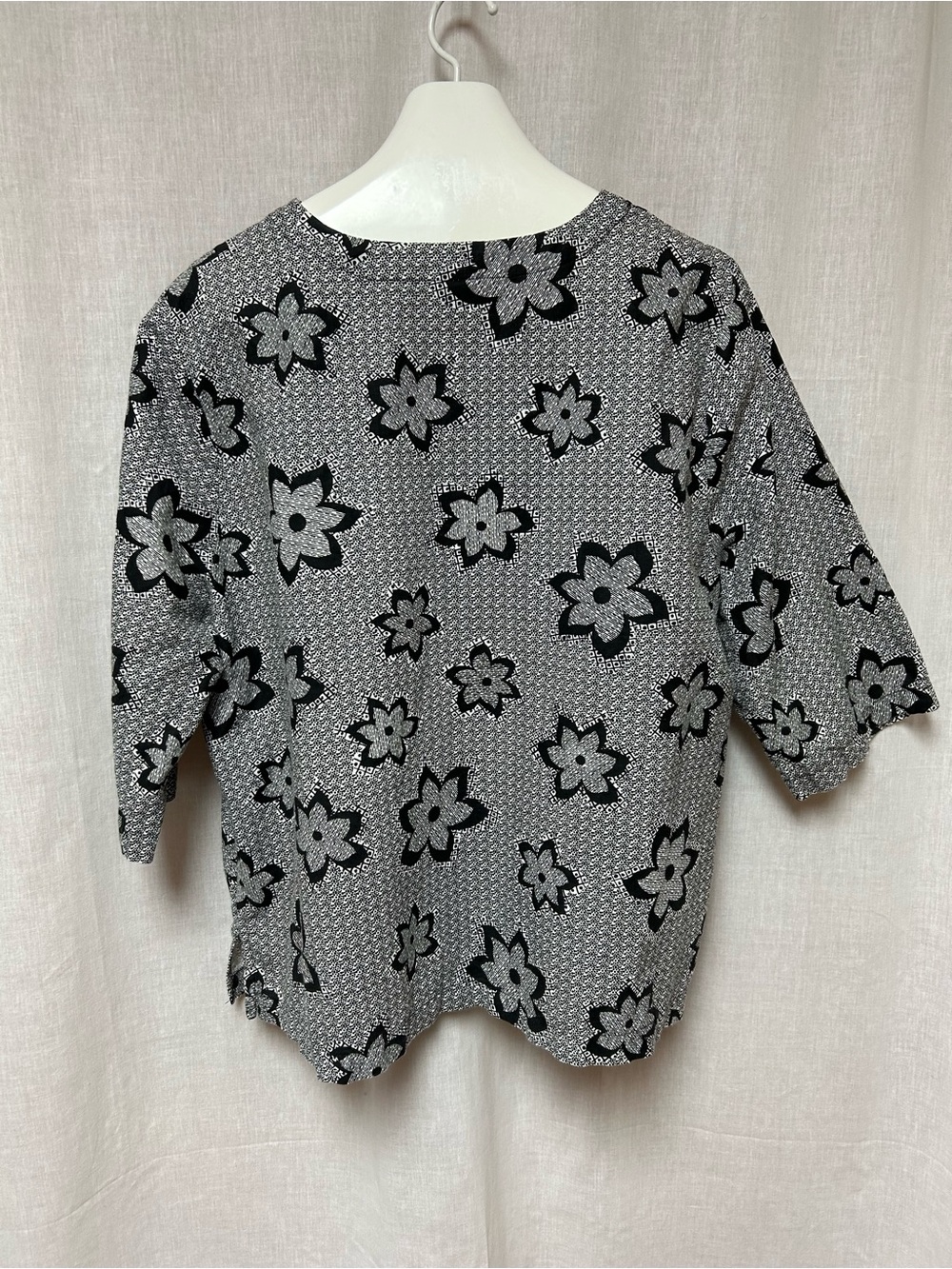 Blouse top Linen cotton blend size 2X black white NWOT - Picture 6 of 7